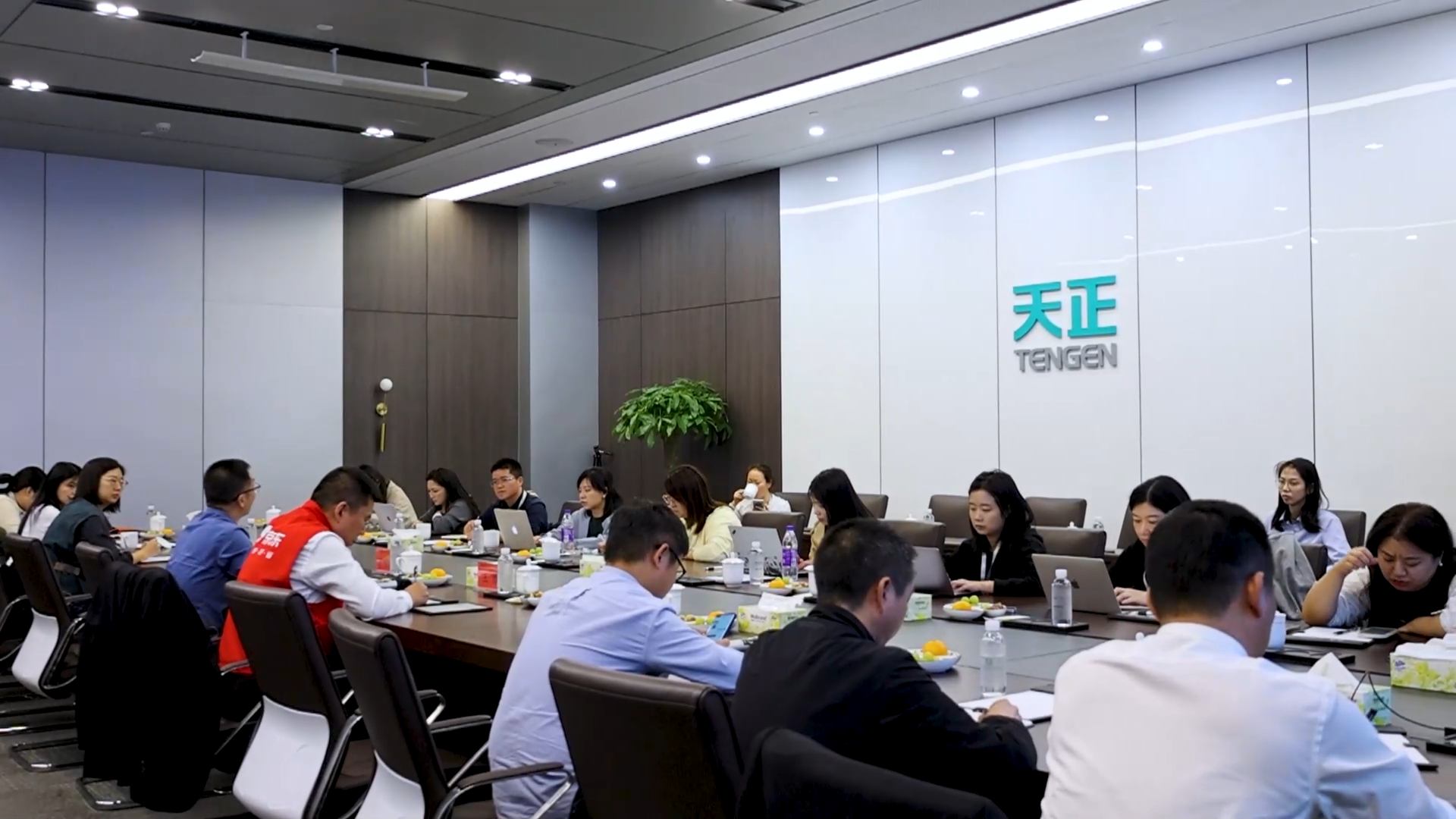 京东工业走进拉斯维加斯9888，探访产业数智化之路！